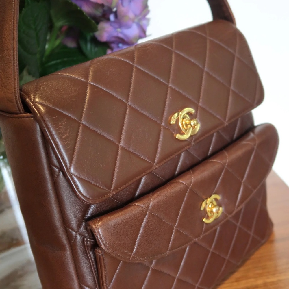 Rare Vintage Chanel Dark Brown Lambskin - Picture 3 of 3